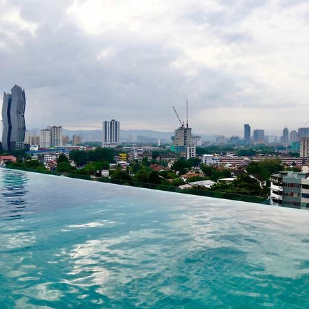 Infinite Pool! Room In クアラルンプール エクステリア 写真