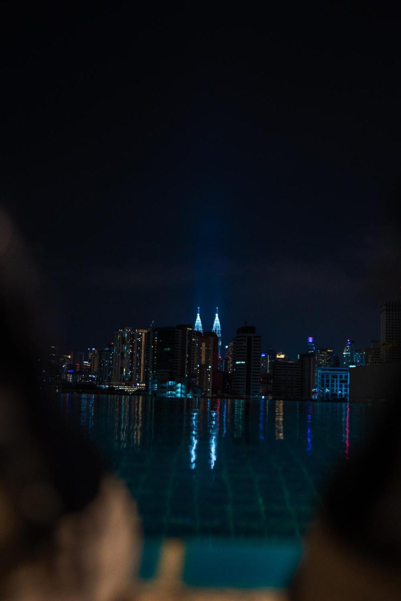 Infinite Pool! Room In クアラルンプール エクステリア 写真